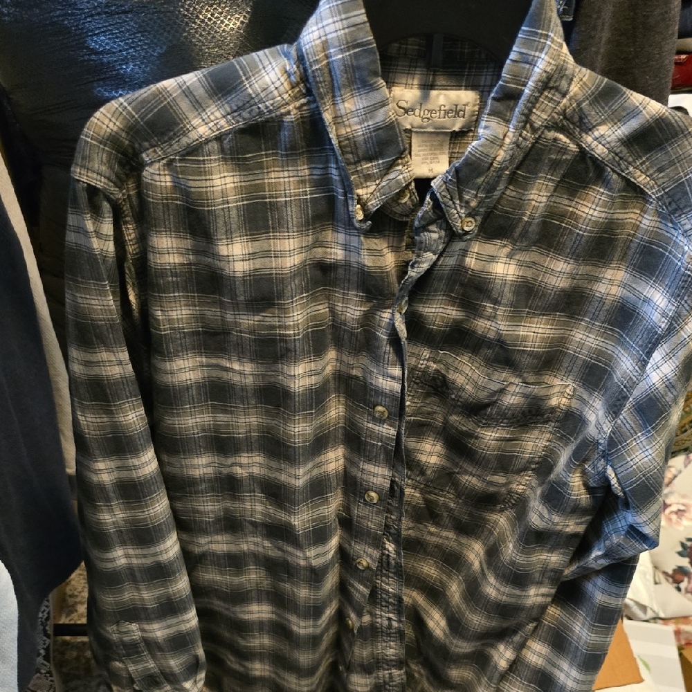 Setgefield Men's Casual Plaid Button-Down Shirt